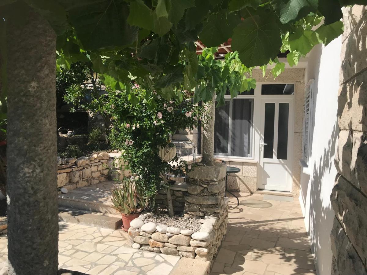 Apartman Flora'S Garden Apartment Korčula Exterior foto